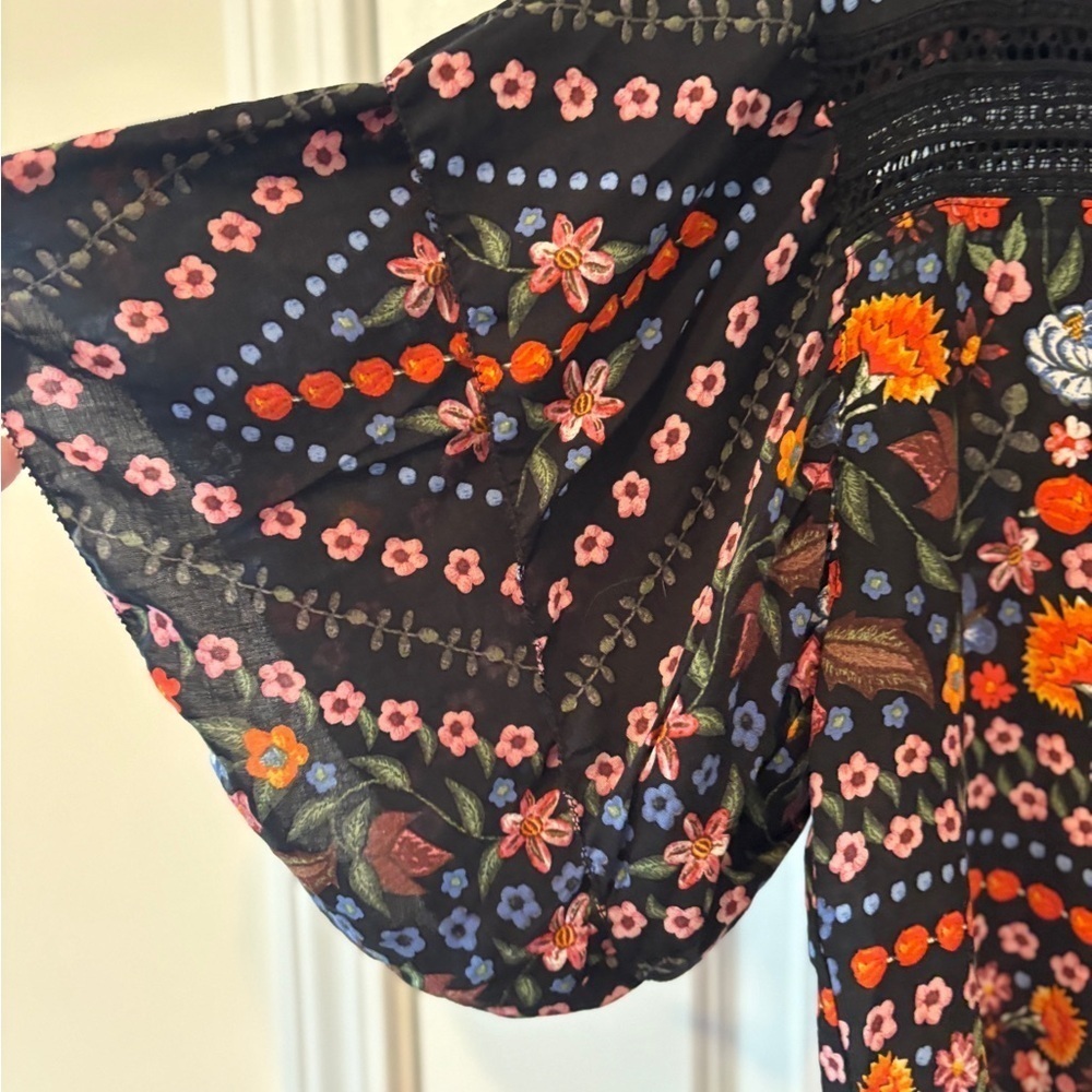 Olivaceous Floral Cottagecore Bohemian Short Sleeve Top Blouse Size Large - Picture 7 of 14